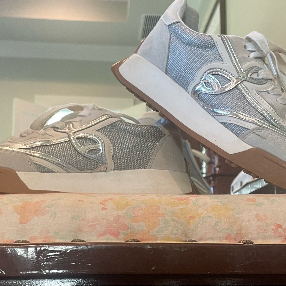 Sam Edelman Silver and White Sneakers